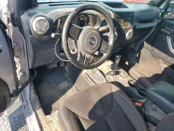 2013 JEEP WRANGLER Sahara