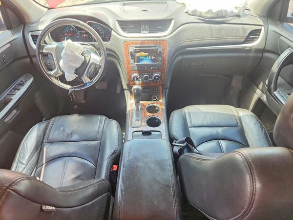 2014 CHEVROLET TRAVERSE 2LT