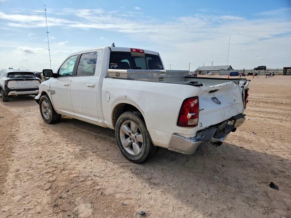 2019 RAM 1500 CLASSIC SLT