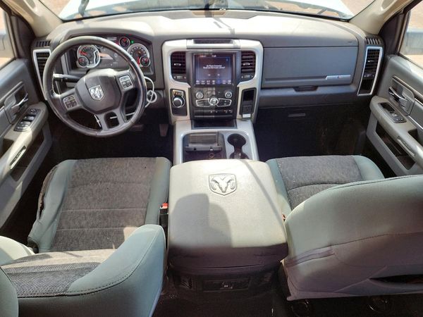2019 RAM 1500 CLASSIC SLT