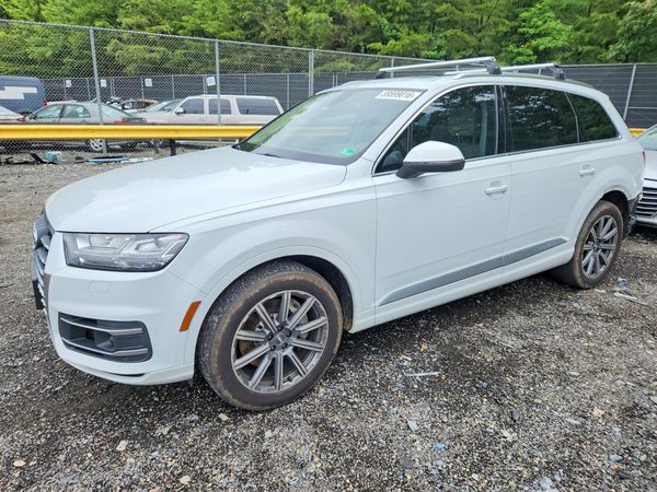 2018 AUDI Q7 quattro Prestige