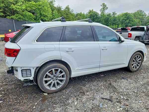 2018 AUDI Q7 quattro Prestige
