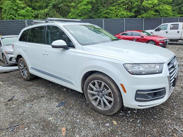 2018 AUDI Q7 quattro Prestige