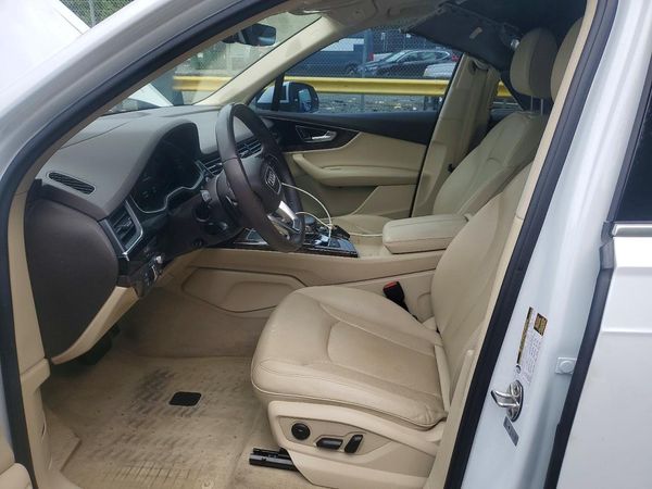 2018 AUDI Q7 quattro Prestige