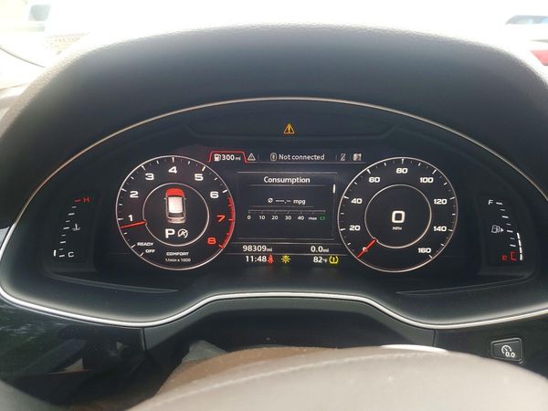 2018 AUDI Q7 quattro Prestige