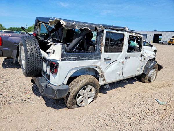 2017 JEEP WRANGLER UNLIMITED SPORT 4X4
