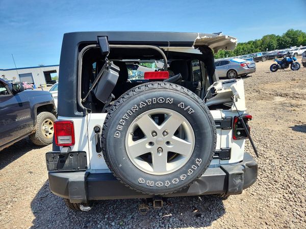2017 JEEP WRANGLER UNLIMITED SPORT 4X4