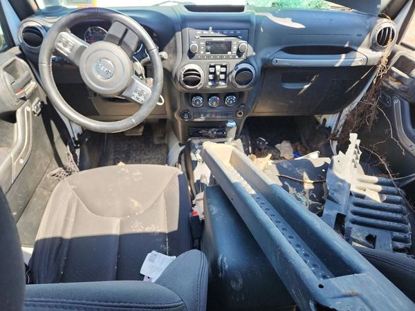 2017 JEEP WRANGLER UNLIMITED SPORT 4X4