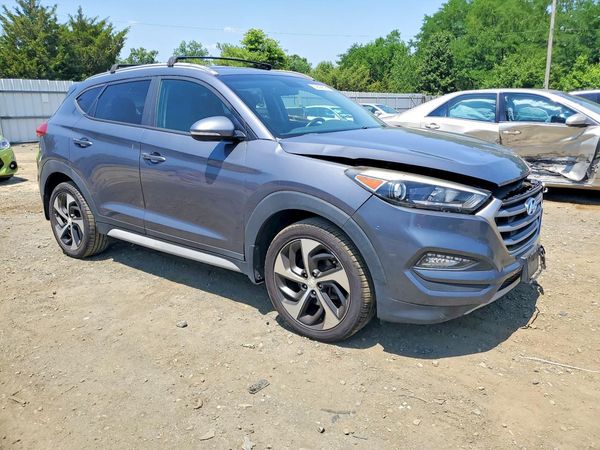 2017 HYUNDAI TUCSON