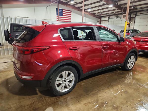 2017 KIA SPORTAGE LX