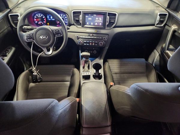 2017 KIA SPORTAGE LX