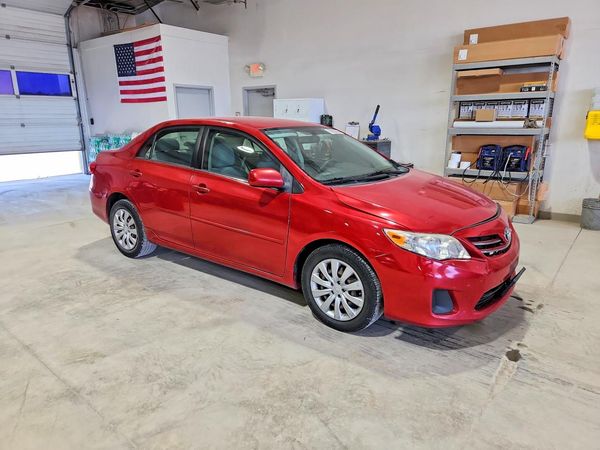 2013 TOYOTA COROLLA