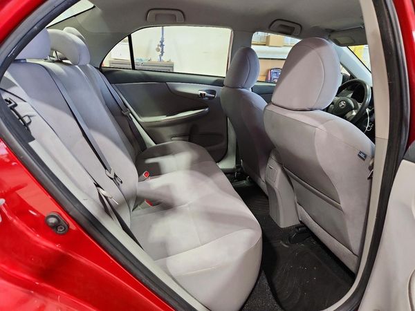 2013 TOYOTA COROLLA