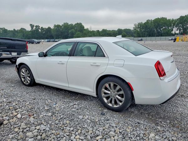 2018 CHRYSLER 300 300 Touring