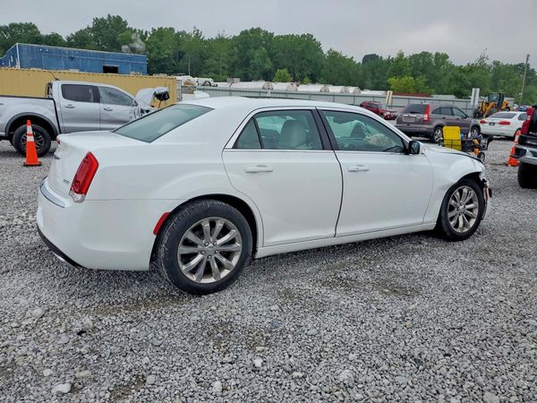2018 CHRYSLER 300 300 Touring