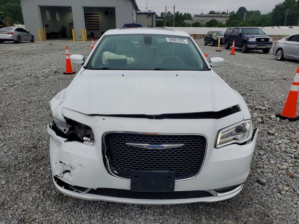 2018 CHRYSLER 300 300 Touring