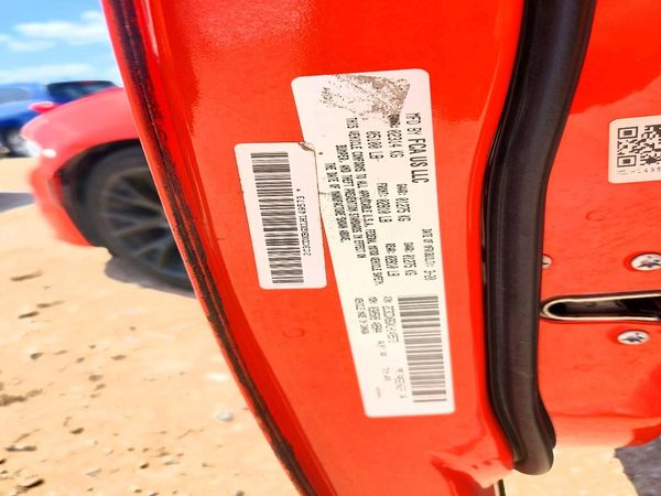 2020 DODGE CHARGER SXT