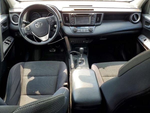 2017 TOYOTA RAV4 XLE