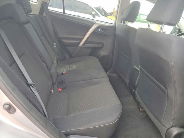 2017 TOYOTA RAV4 XLE