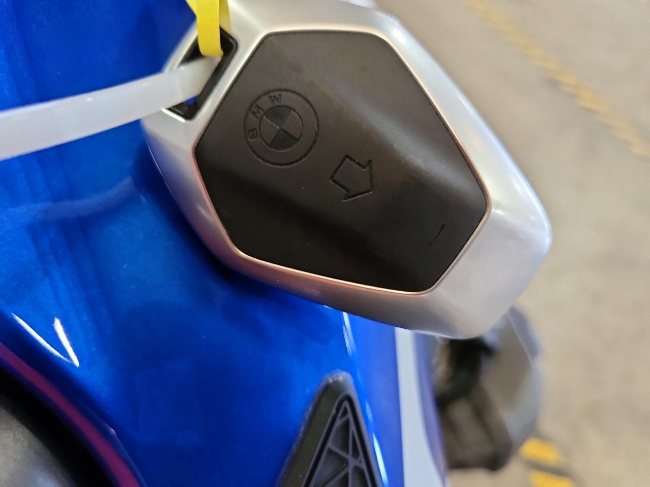 2025 BMW R 1300