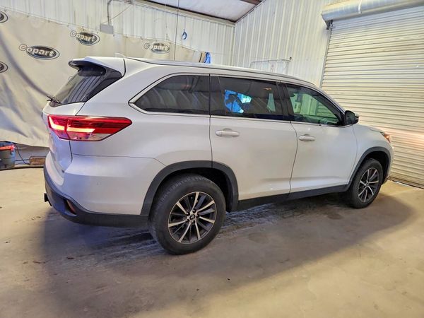 2019 TOYOTA HIGHLANDER SE/XLE