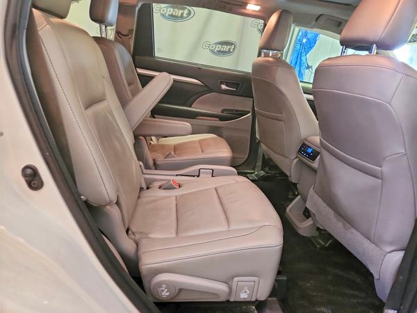 2019 TOYOTA HIGHLANDER SE/XLE