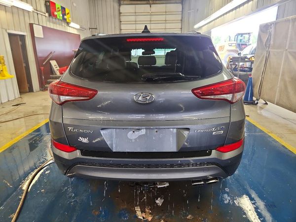 2016 HYUNDAI TUCSON