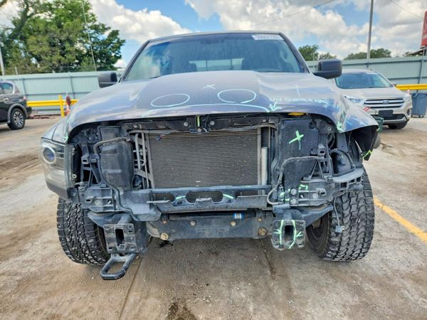 2019 RAM 1500 CLASSIC