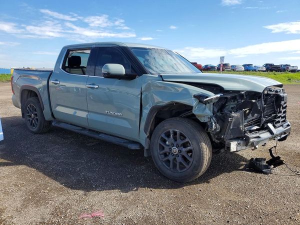 2022 TOYOTA TUNDRA Limited