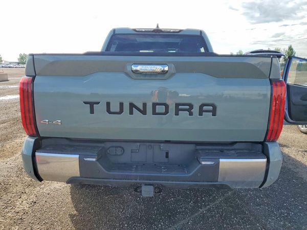 2022 TOYOTA TUNDRA Limited