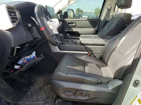 2022 TOYOTA TUNDRA Limited