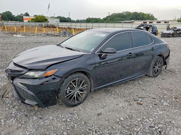 2024 TOYOTA CAMRY