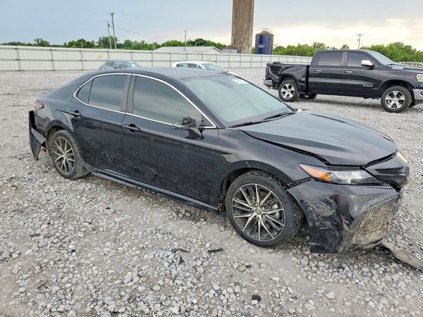 2024 TOYOTA CAMRY