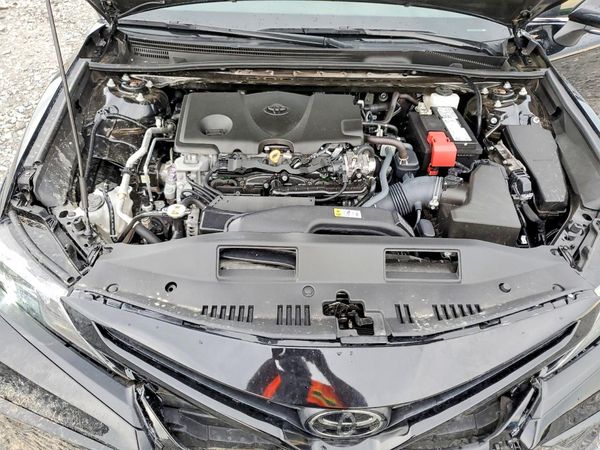 2024 TOYOTA CAMRY