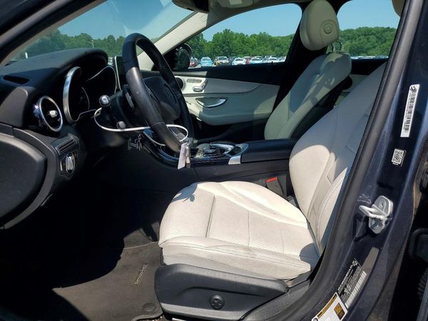 2015 MERCEDES-BENZ C Base