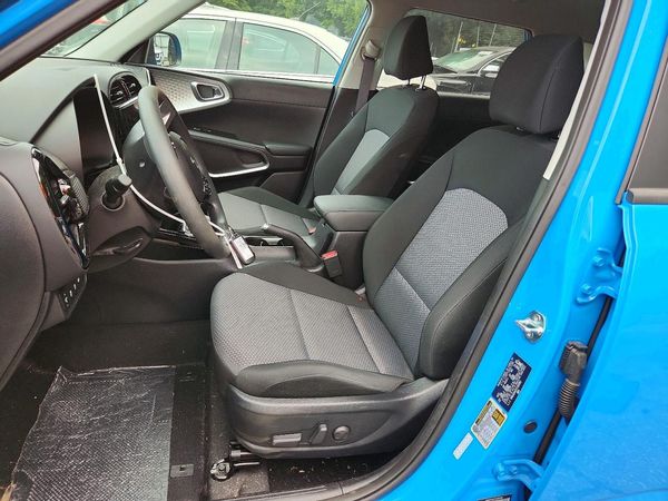 2025 KIA SOUL LX, S — DENT