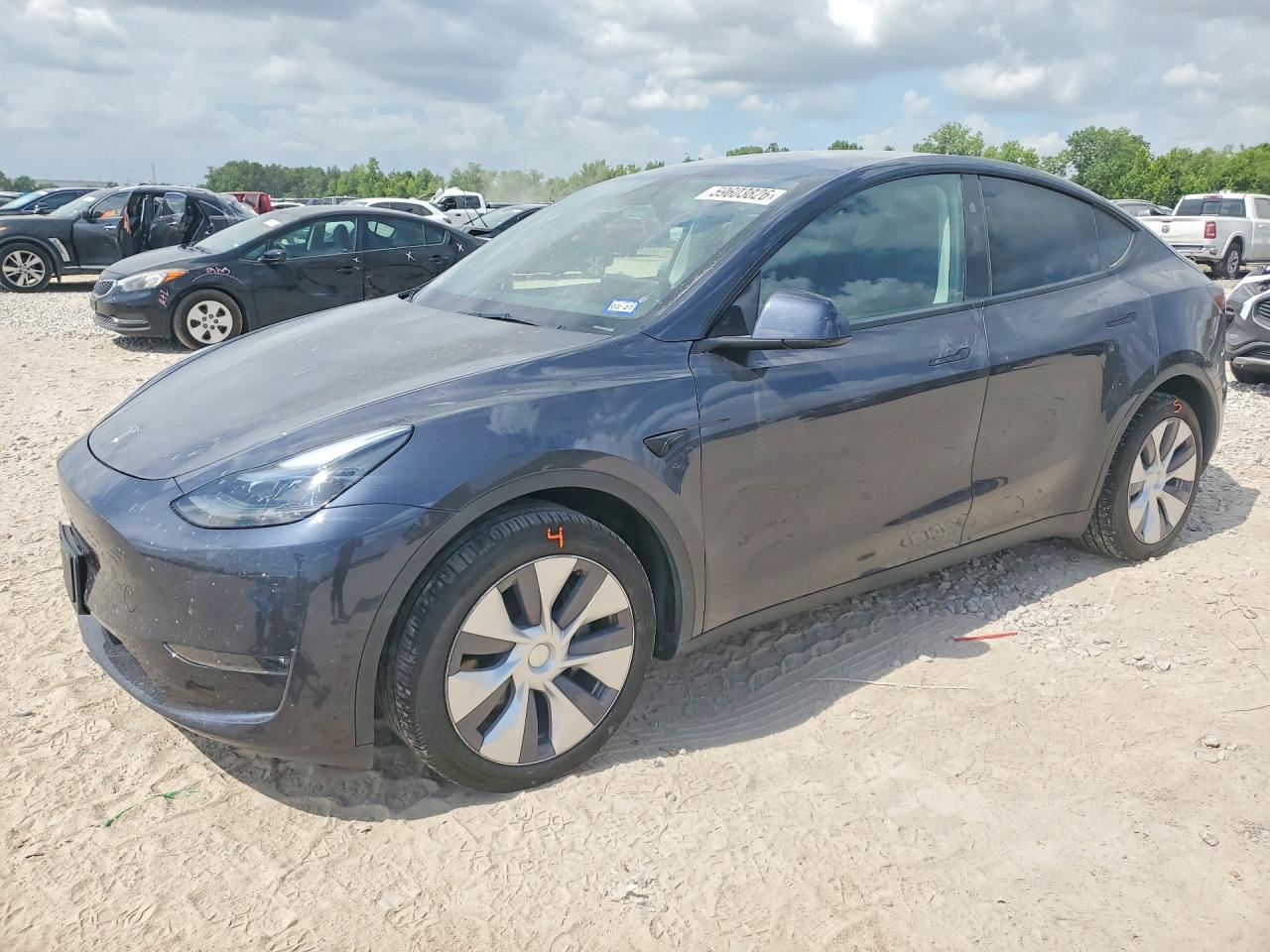 2024 TESLA MODEL Y