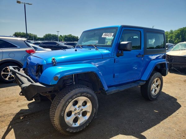 2015 JEEP WRANGLER SAHARA 4X4