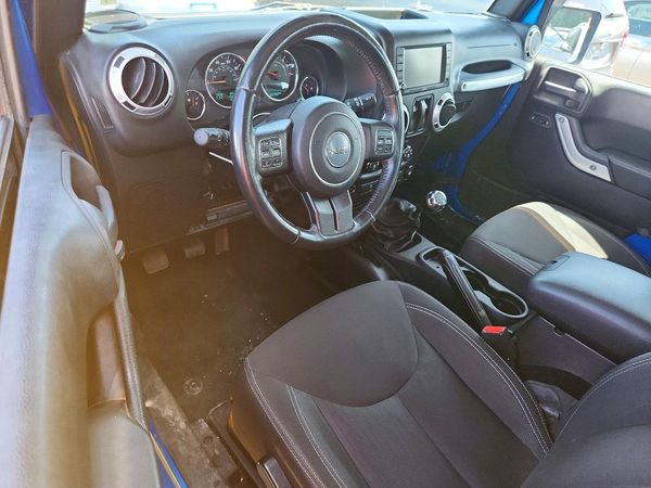 2015 JEEP WRANGLER SAHARA 4X4