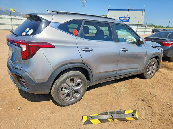2024 KIA SELTOS S, X-Line