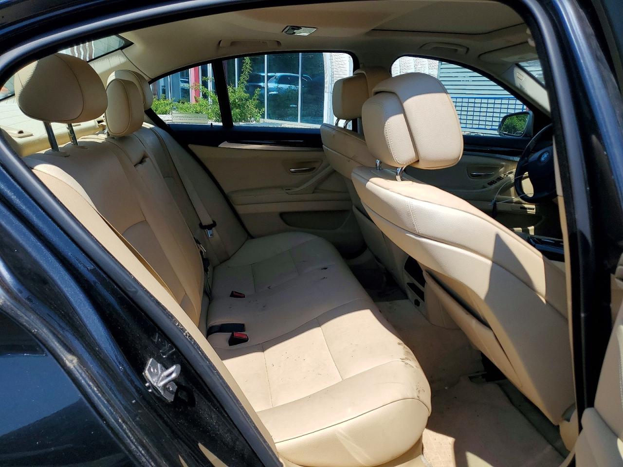 2013 BMW 528