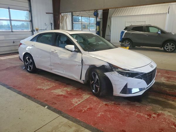 2023 HYUNDAI ELANTRA Limited