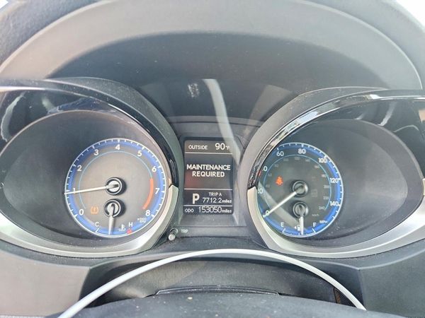 2016 TOYOTA COROLLA
