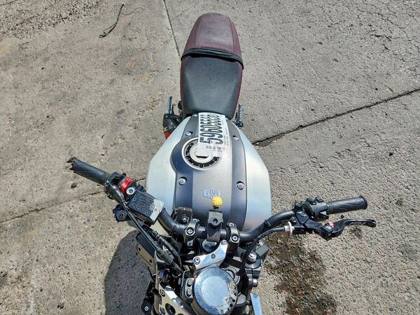 2016 YAMAHA XSR900