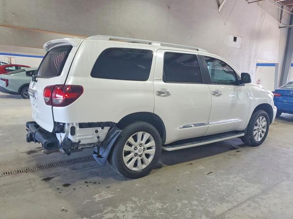 2021 TOYOTA SEQUOIA Platinum