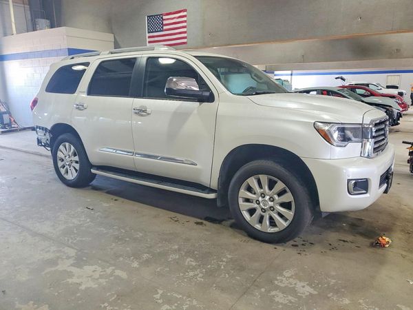 2021 TOYOTA SEQUOIA Platinum