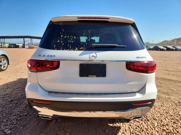 2022 MERCEDES-BENZ GLB GLB250 / GLB250 4MATIC