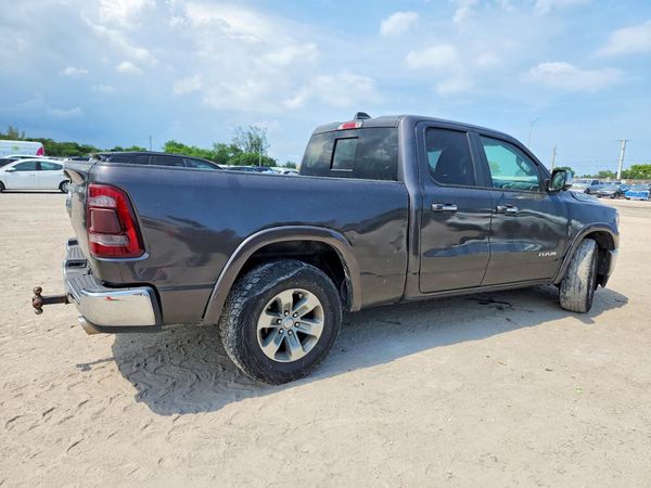 2019 RAM 1500 LARAMIE QUAD CAB 4X2