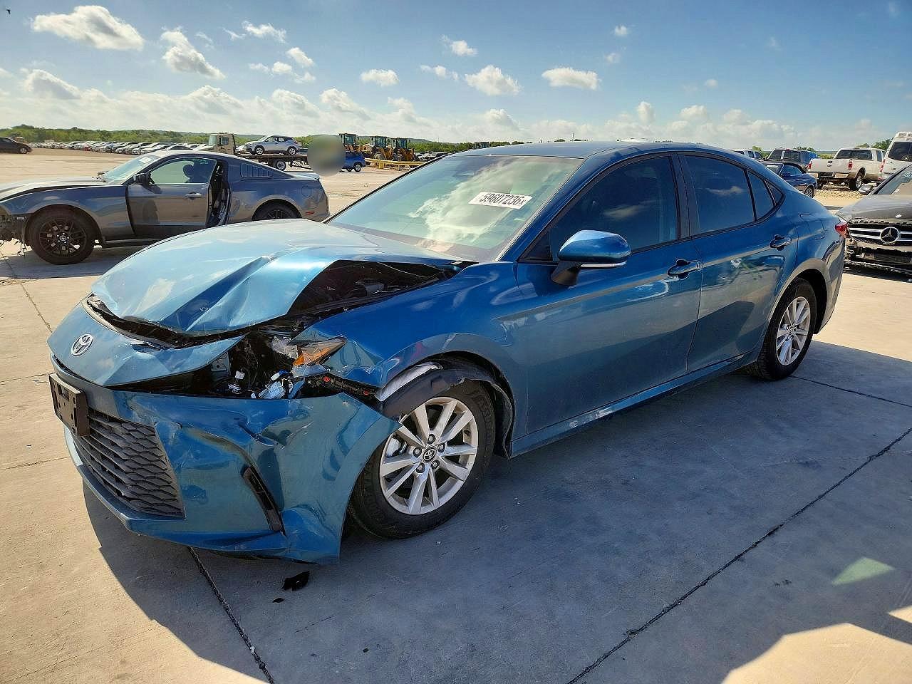 2025 TOYOTA CAMRY
