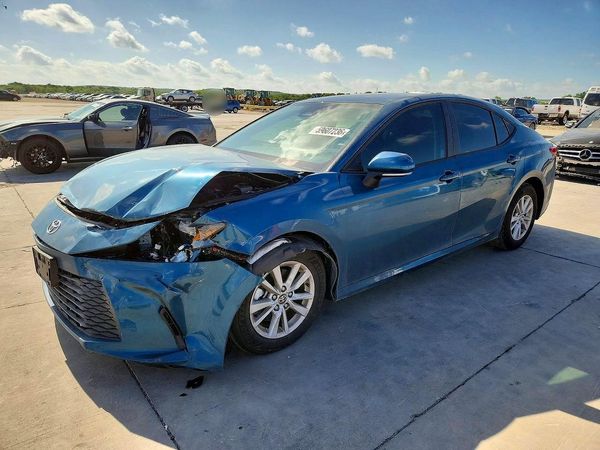 2025 TOYOTA CAMRY